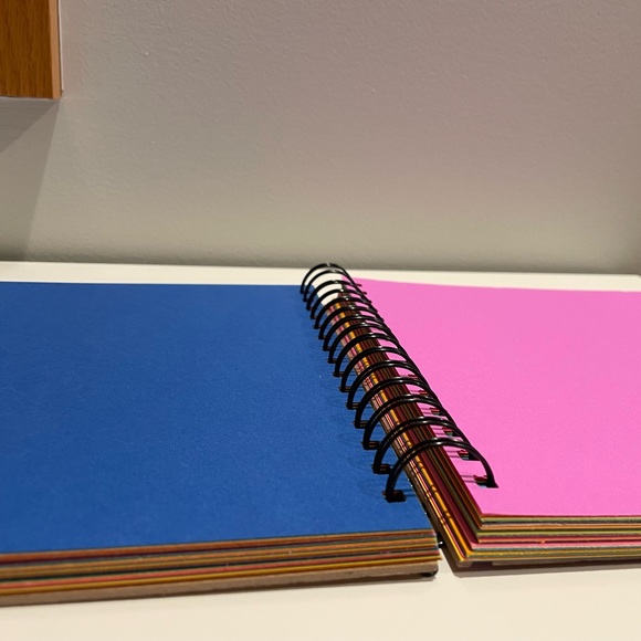 Junk Journal! - Multi Colored Page Journal - Picture 2 of 7